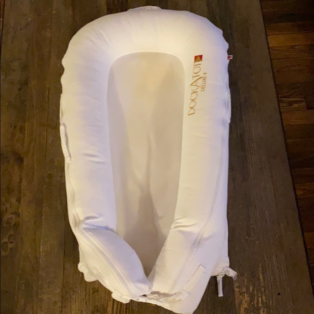 Dockatot Deluxe